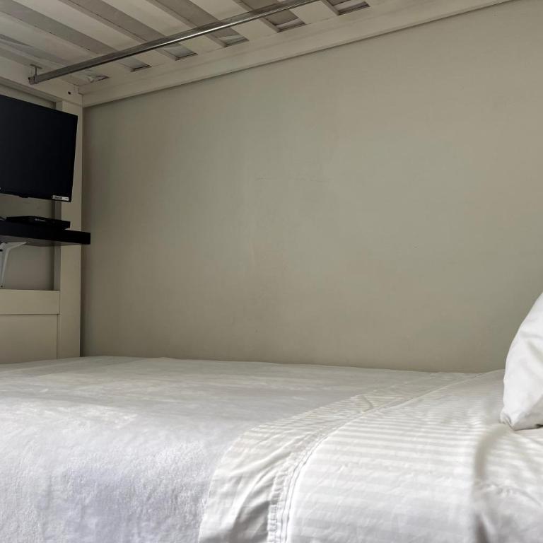 Laviu B&B Luxe Suites - Habitación Doble Económica Cuexcomate - 4