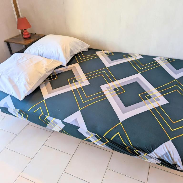 Appartement au CALME + parking - One-Bedroom Apartment - 11