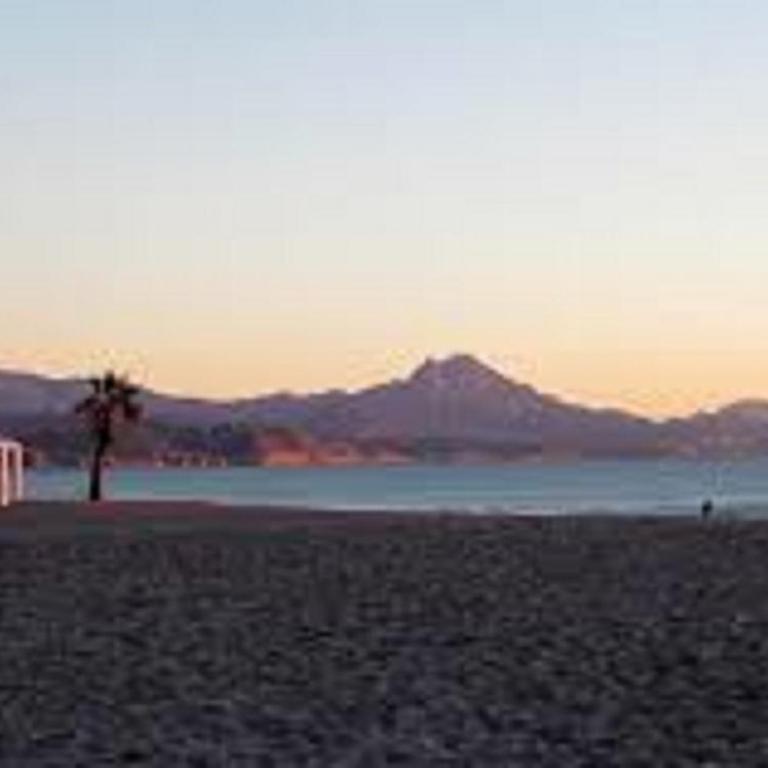 Apartamento con terraza en San Juan Playa - Apartment - Ground Floor - 45