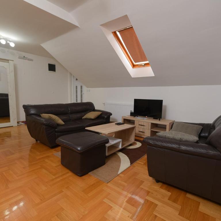 Capitol Apartmani - Apartman sa 2 Spavaće Sobe - 1
