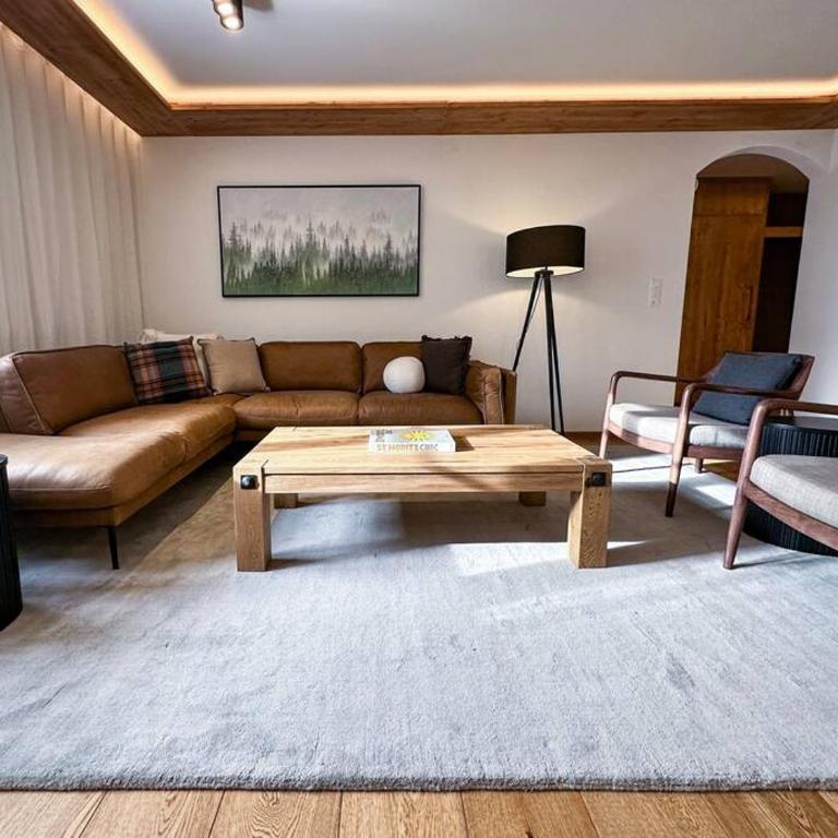 Chic Alpine Elegance: Designer Retreat in Samedan - Apartment mit 3 Schlafzimmern - 9