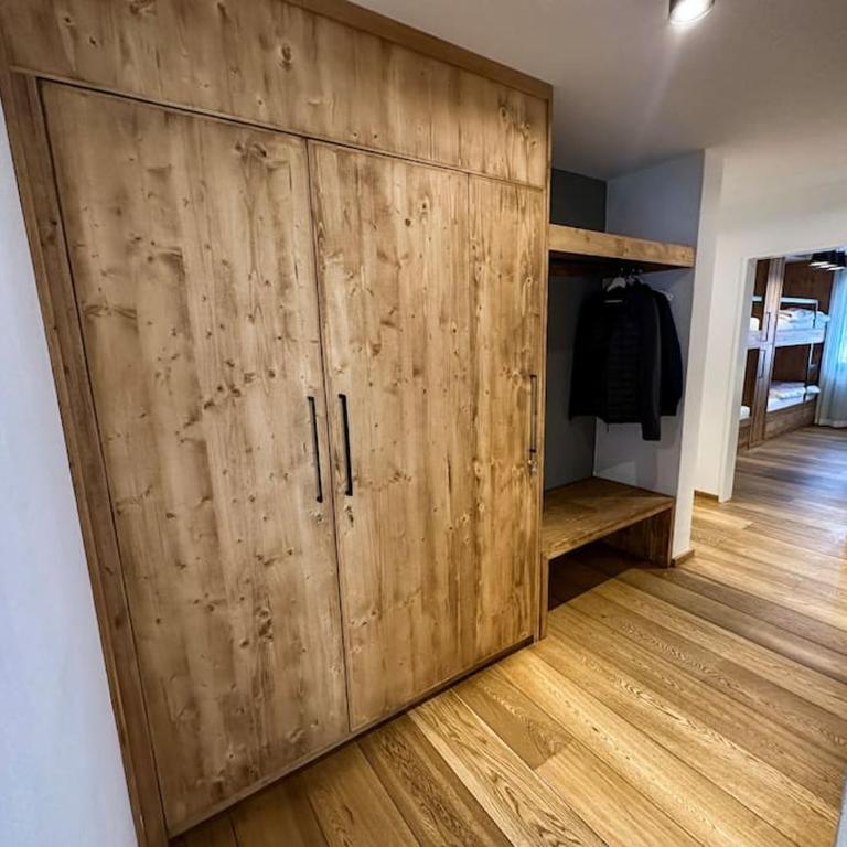 Chic Alpine Elegance: Designer Retreat in Samedan - Apartment mit 3 Schlafzimmern - 11