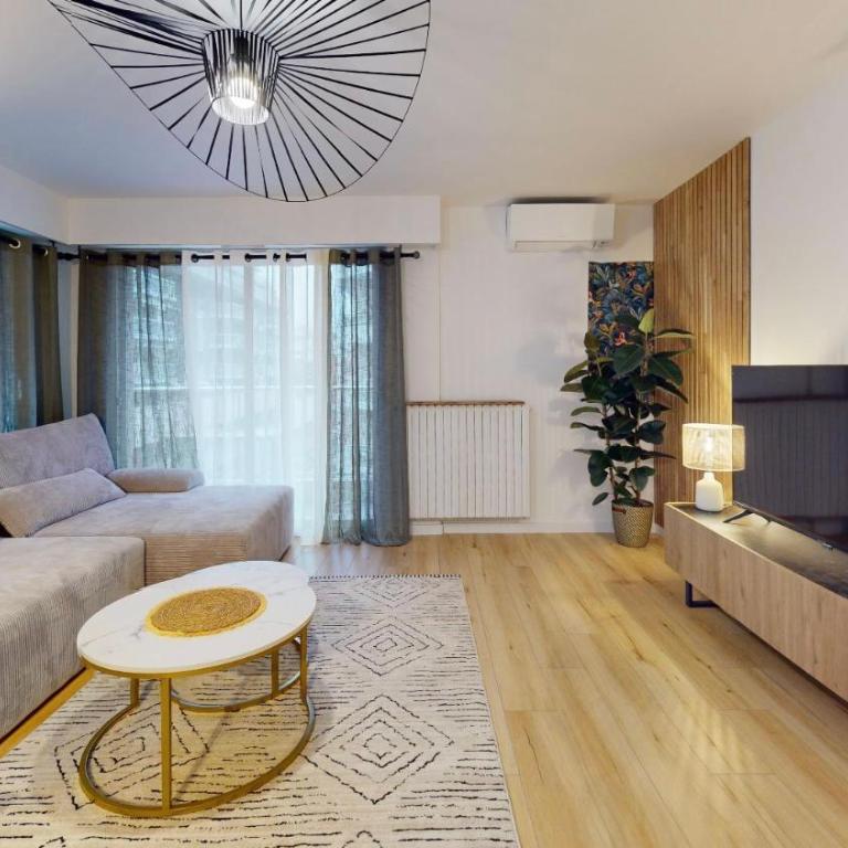 Cosy 2 bedroom near Port - Appartement 1 Chambre avec Balcon - 9