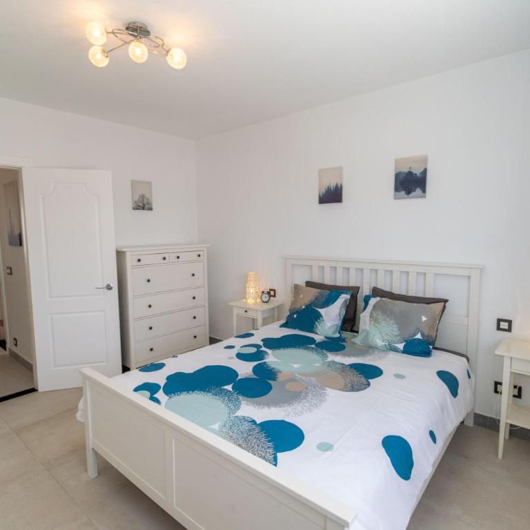 Casa Rosanna - Three-Bedroom Villa - 24