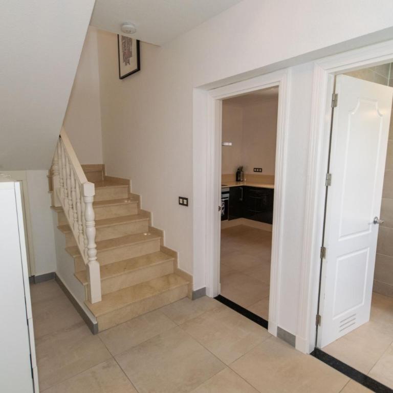 Casa Rosanna - Three-Bedroom Villa - 22