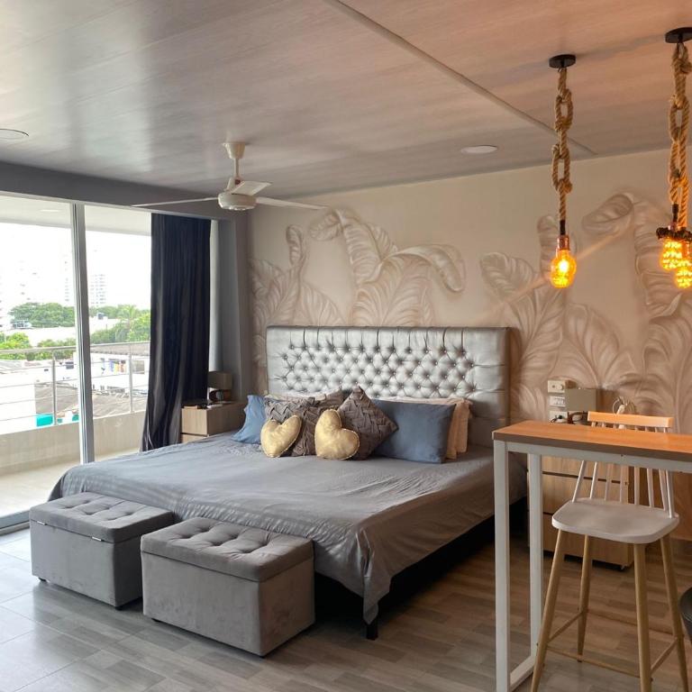 Bahia 79 Apartasuites Cerca al Centro - Habitación Doble Deluxe con balcón y cocina - 1