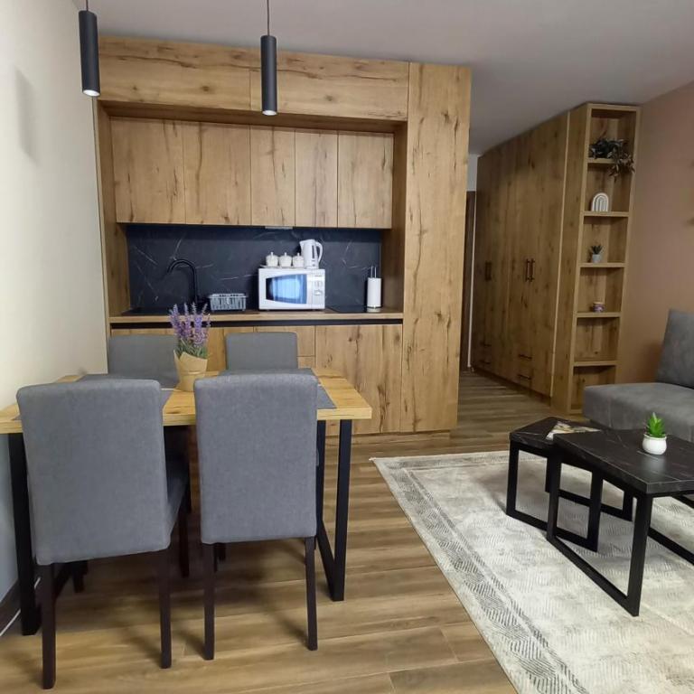 Apartman MK Kopaonik - Apartment with Mountain View - 12