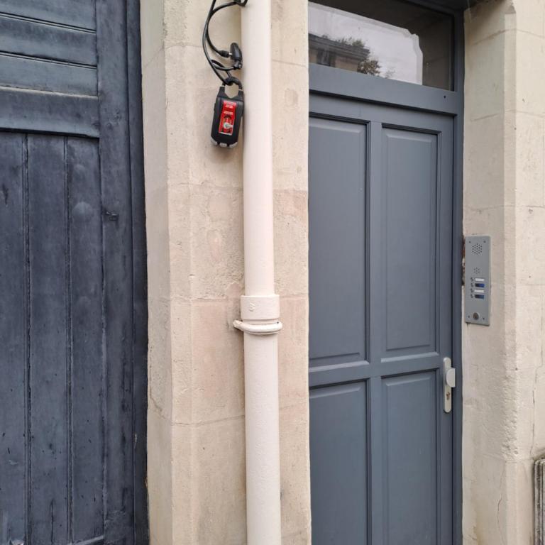 Atypique Saumur 80 m2 joli appartement 2 à 7 pers familial rénové entier 3 chambres hyper centre - Appartement 3 Chambres - 13