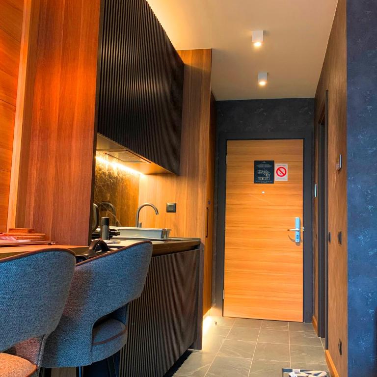 Woodside Kopaonik - Malo jezero, FREE Parking & SPA - Apartment with Mountain View - 4