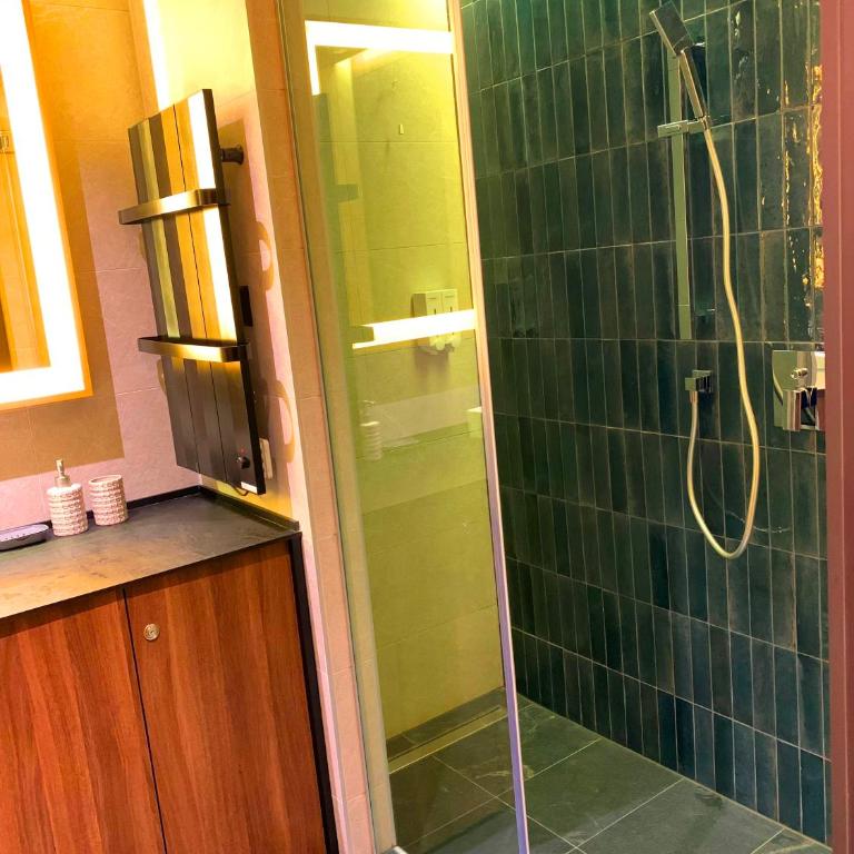 Woodside Kopaonik - Malo jezero, FREE Parking & SPA - Apartment with Mountain View - 13