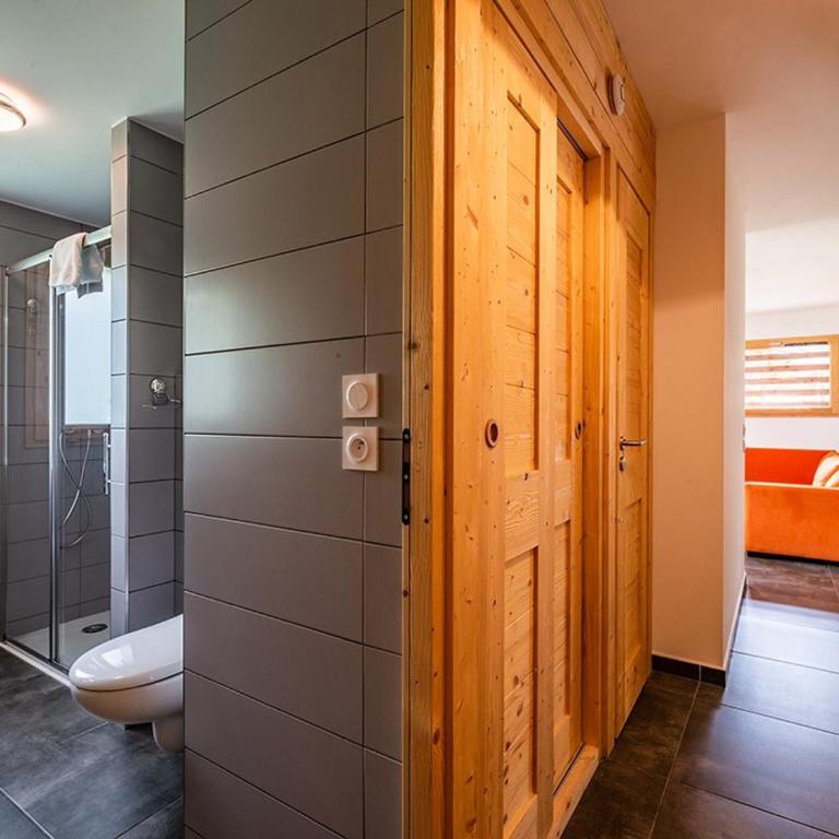 Appartement 3 Pièces + Cabine, 6 Pers, Terrasse Sud/Est, Proche Pistes, Garage, Wi-Fi - FR-1-671-106 - Apartamento - 15