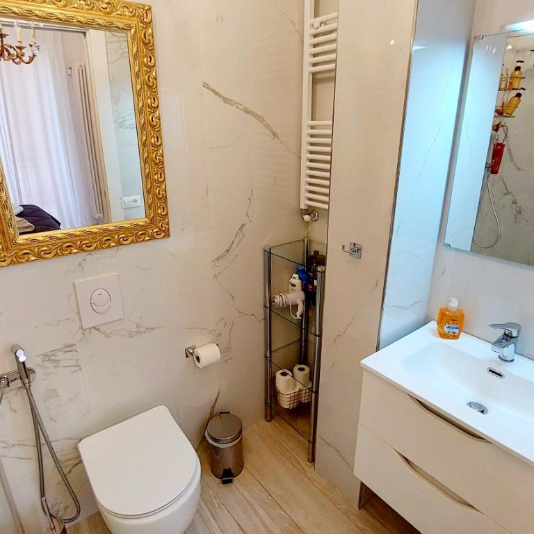 Piccolo Mondo Verona 'Deluxe Suite & Rooms' - Appartamento Superior - 17