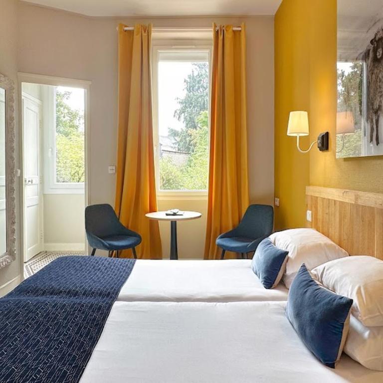 Hôtel Coeur De Loire - Chambre Double ou Lits Jumeaux Supérieure - Vue sur Jardin - 5
