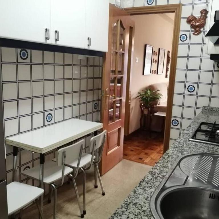 Disfruta Vigo, Centro, WIFI, 2 dormitorios - Apartment mit 2 Schlafzimmern - 9