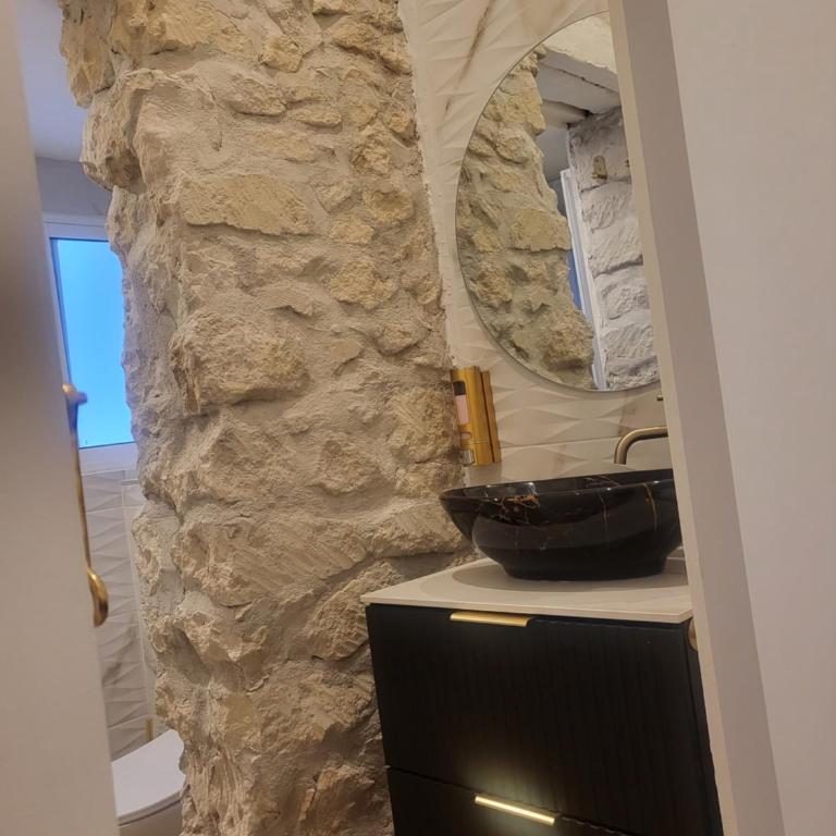 CenterBeach&chic - Two-Bedroom Apartment - 22