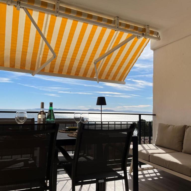 S1 - Apt 2ch avec terrasse face a la mer, parking inclus - Apartamento de 2 dormitorios - 3