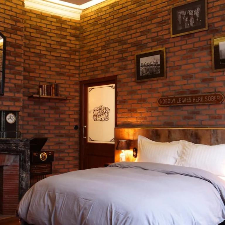 35 SPEAKEASY - Ambiance PUB Anglais Centre Ville avec Parking - Appartement 1 Chambre - 1
