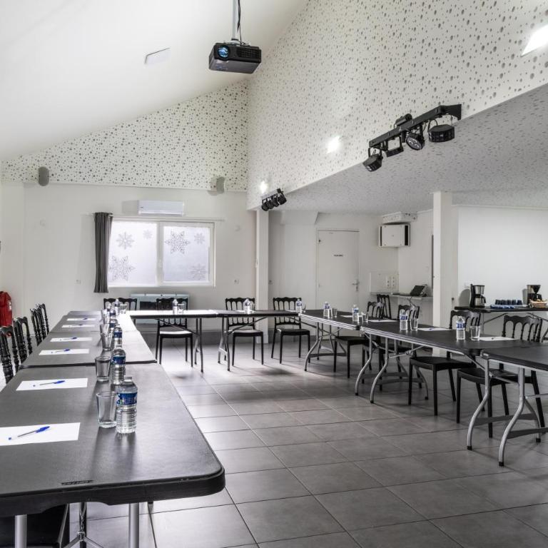 L'Epinette - Gîte de groupe et salle de réception - Maison de Vacances - 16
