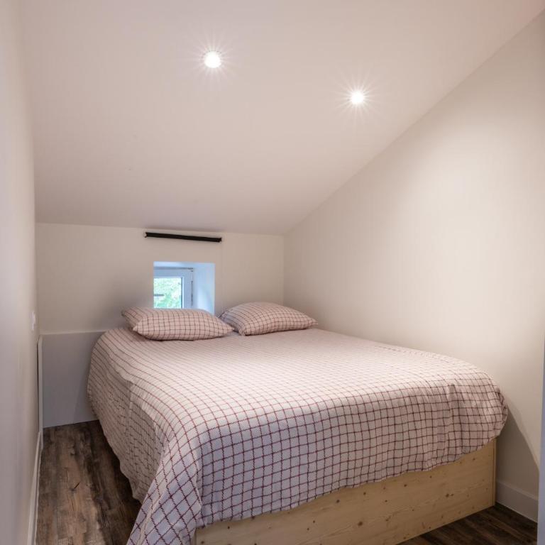 L'Epinette - Gîte de groupe et salle de réception - Appartement en Duplex - 13