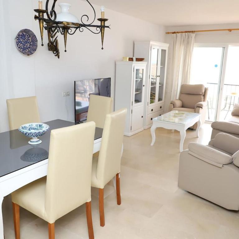 Apartamento en NERJA. Primera línea de playa - Apartamento de 2 dormitorios - 14