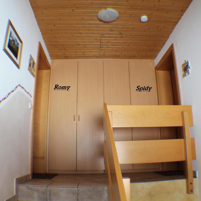 Knaller der Reiterbauernhof - Apartment mit 2 Schlafzimmern und Balkon - 2