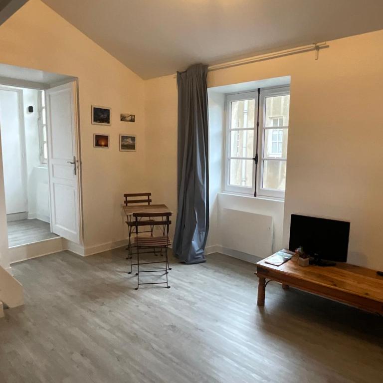 Studio proche cathédrale - One-Bedroom Apartment - 9