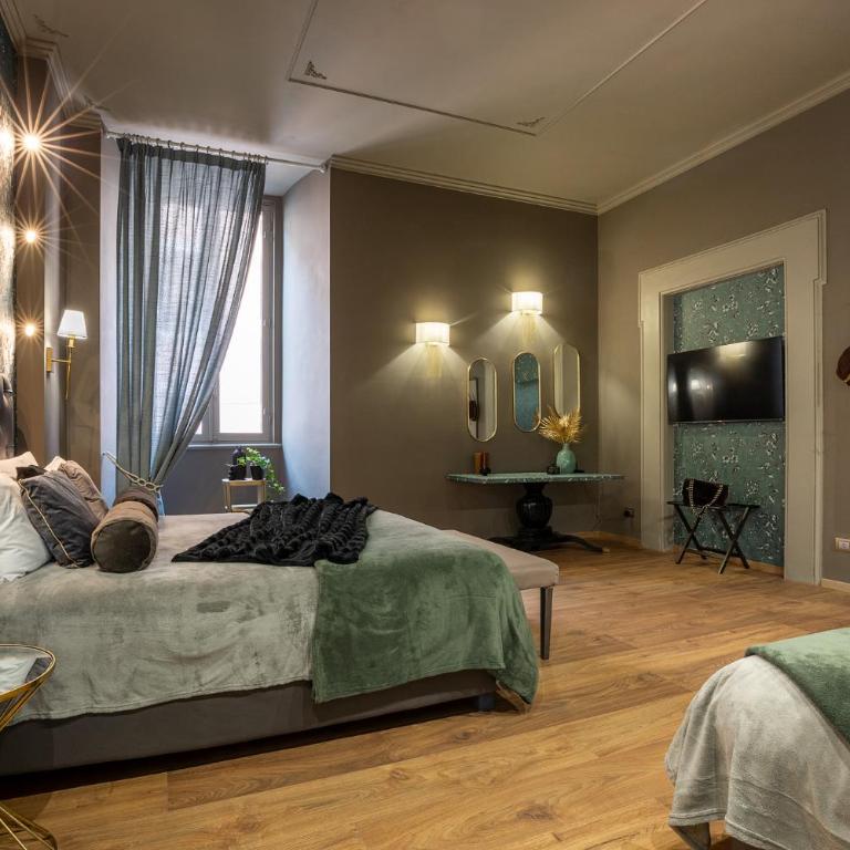 Heritage Miracle Suite - Three-Bedroom Apartment - 13