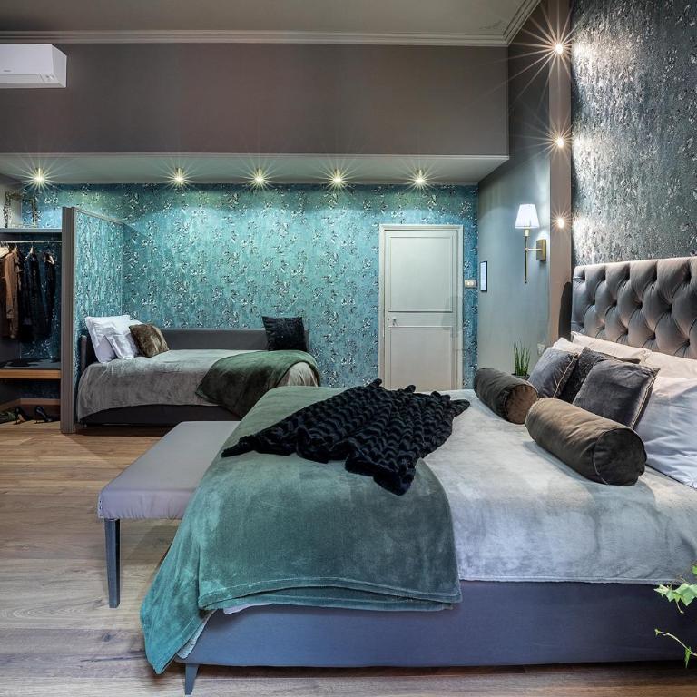 Heritage Miracle Suite - Three-Bedroom Apartment - 11