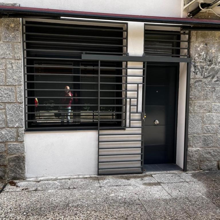 Exyca Plaza Castilla - One-Bedroom Apartment - 2