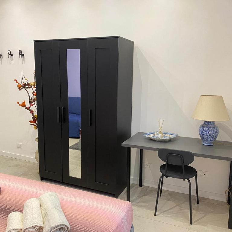 A Casa di Francesco e Maria - Three-Bedroom Apartment - 9
