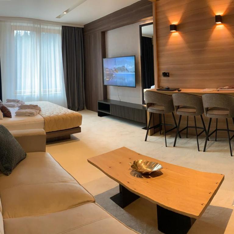Woodside Kopaonik - Malo jezero, FREE Parking & SPA - Apartment with Mountain View - 2