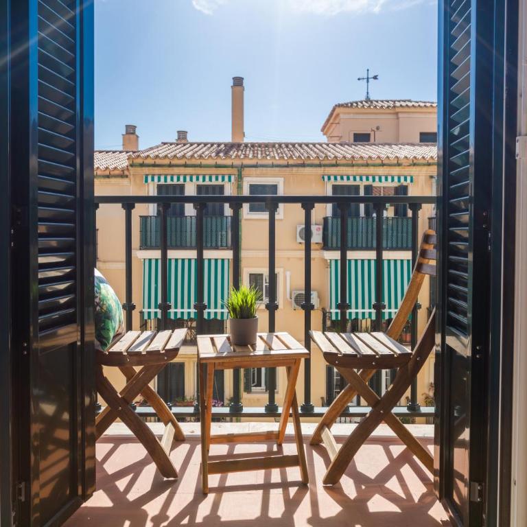 Málaga Centro II: Central and bright apartment with balconies - Apartamento de 3 dormitorios - 28