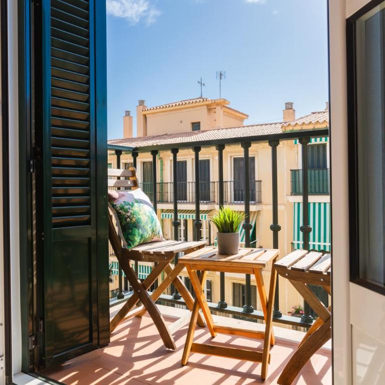 Málaga Centro II: Central and bright apartment with balconies - Apartamento de 3 dormitorios - 4