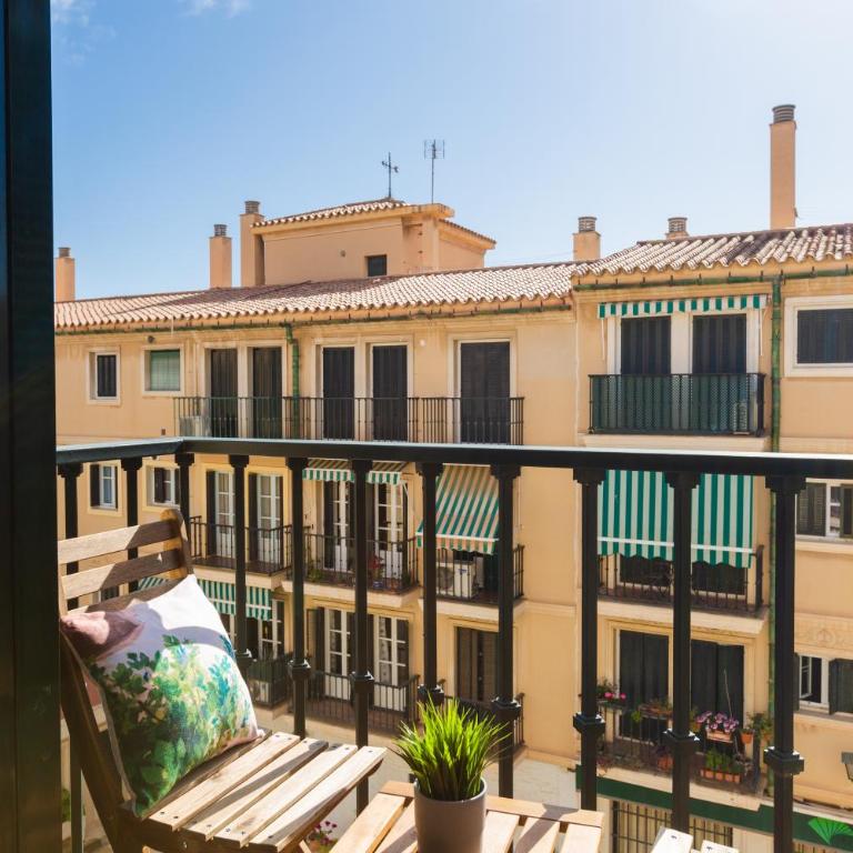 Málaga Centro II: Central and bright apartment with balconies - Apartamento de 3 dormitorios - 27