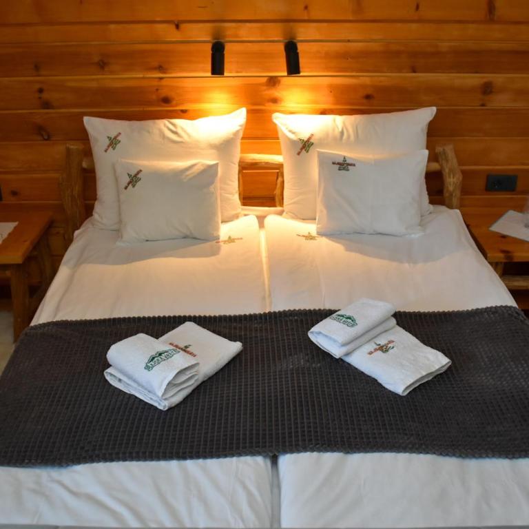 Hotel Rajska Vrata - Family Room with Mountain View - 9