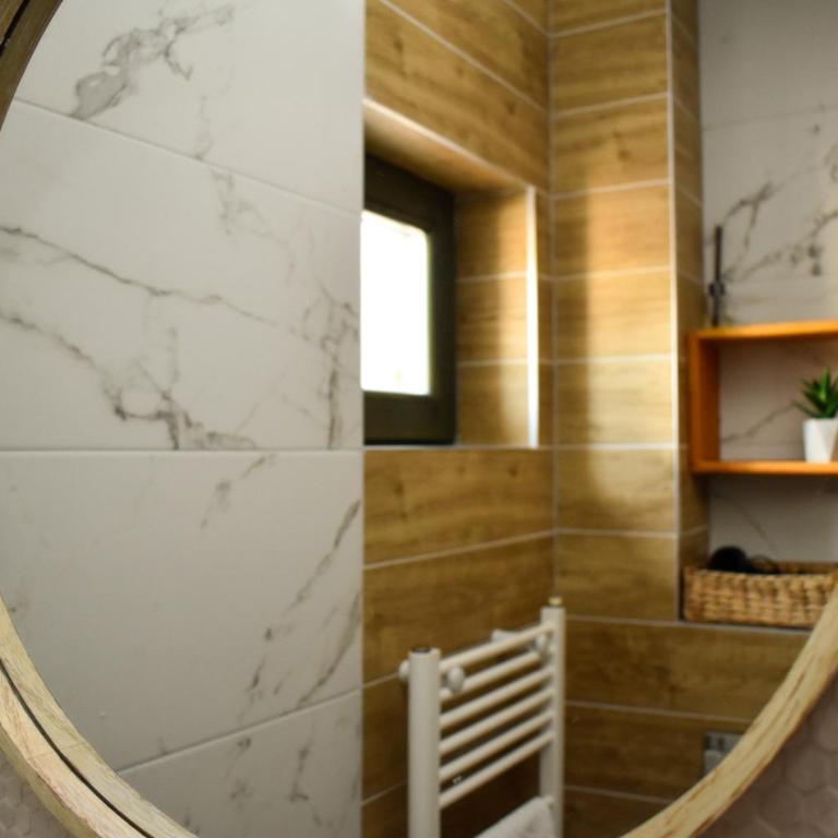 Hotel Rajska Vrata - Family Room with Mountain View - 12