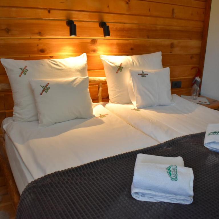 Hotel Rajska Vrata - Family Room with Mountain View - 15