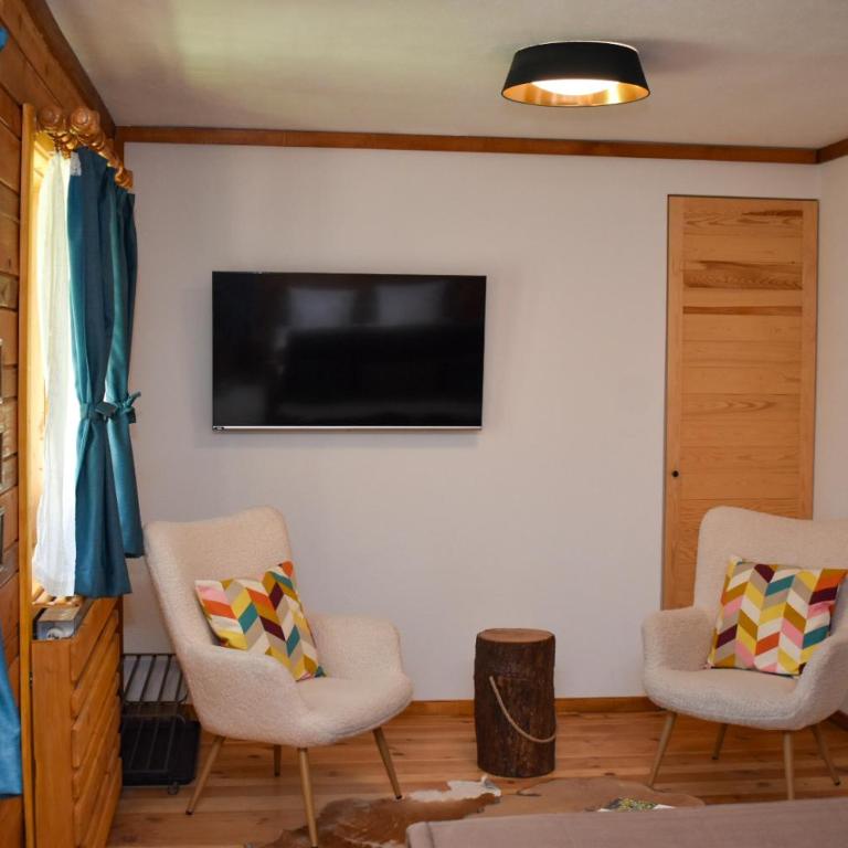 Hotel Rajska Vrata - Family Room with Mountain View - 16