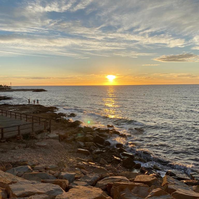 Torrevieja4u Front Sea View Apartment - Apartamento de 3 dormitorios - 41