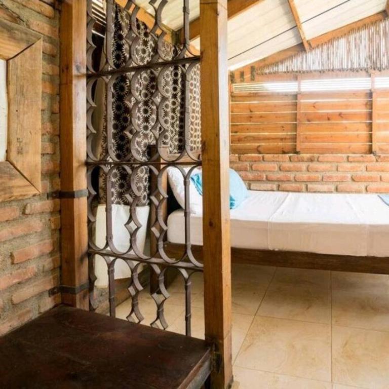 Caribbean House, W/Pool, 5 minutes to the beach - Casa de 2 dormitorios - 16