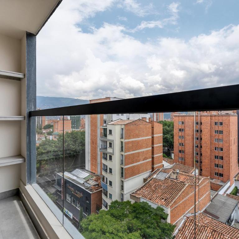 Apartamentos HOUSY Laureles - Deluxe Apartment - 17