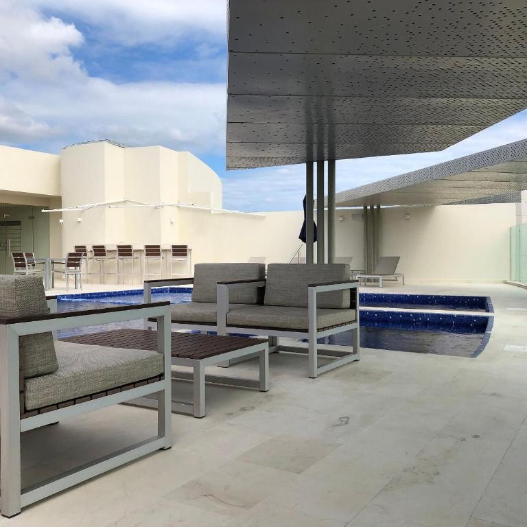 Luxury Private Room in Miranda Condominium - Comfort Quadruple Room - 17