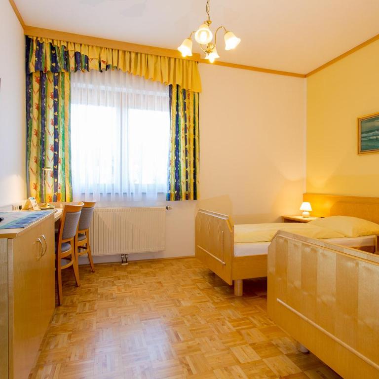 Leitner Gästehaus - Zweibettzimmer - 1
