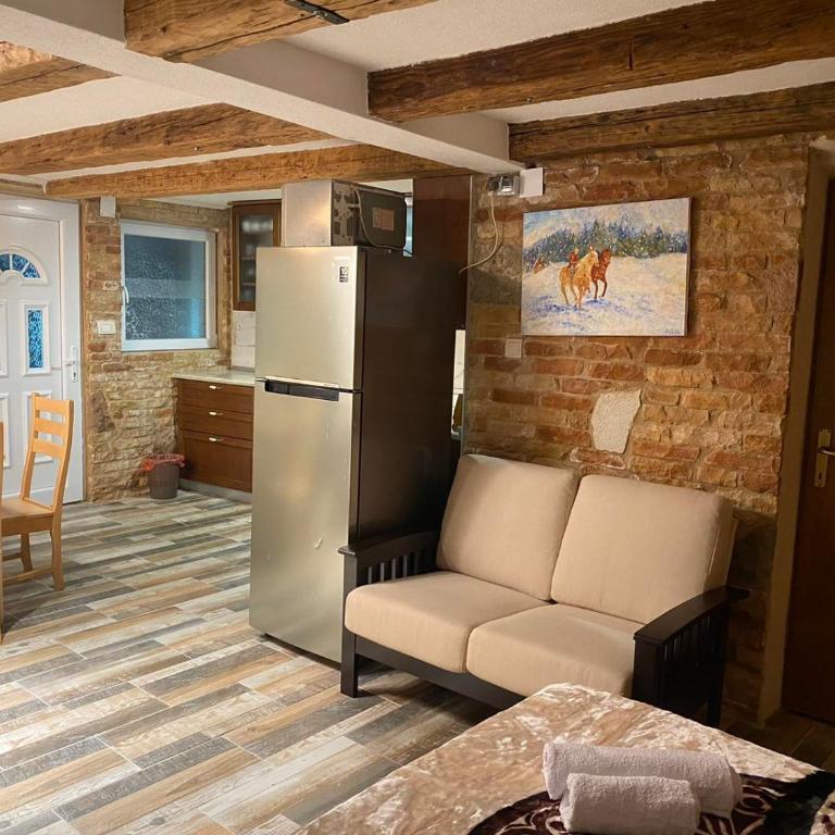 Durmitor Bela - Family Room with Balcony - 18