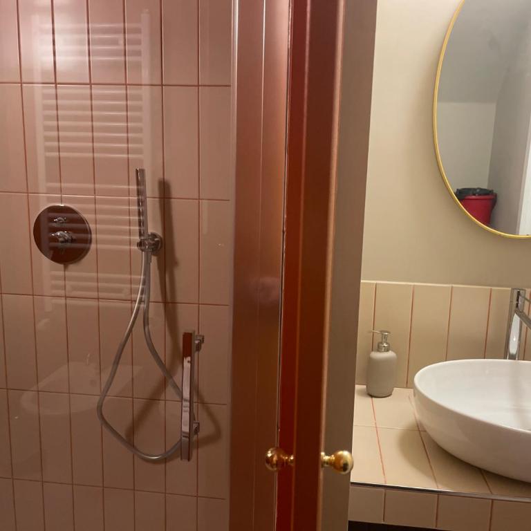 Quadrilatero , 2BR , Parking in Centro - Two-Bedroom Apartment - 19