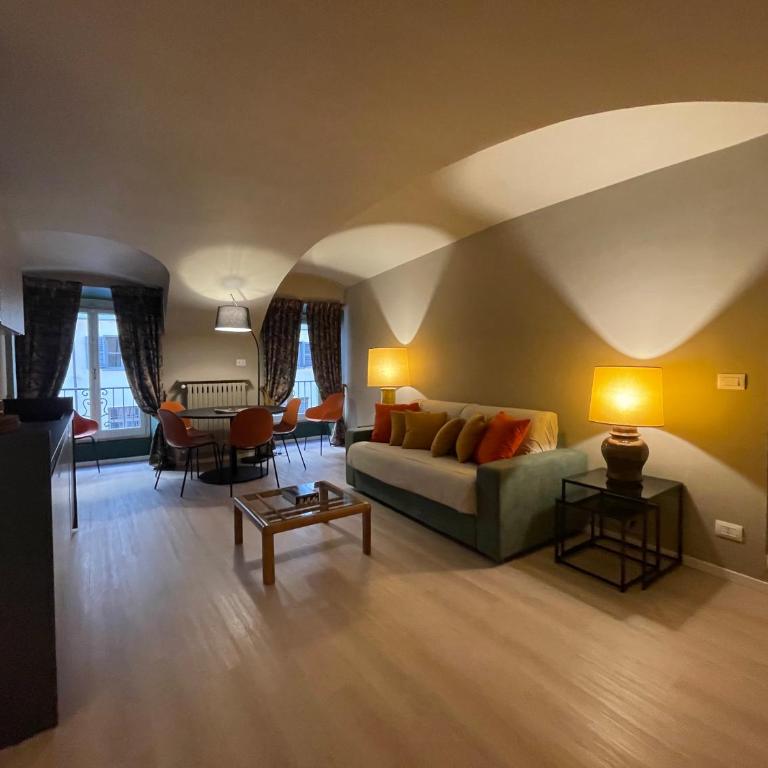 Quadrilatero , 2BR , Parking in Centro - Two-Bedroom Apartment - 3