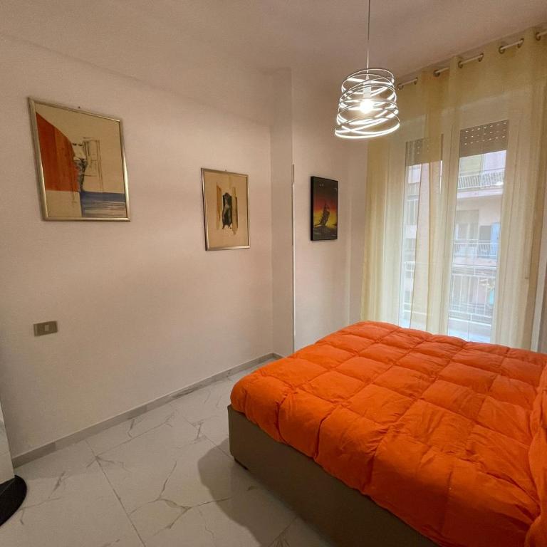 WH - Dolce Vita - Bilocale - 5 Minuti Dal Centro - Parcheggio Gratuito - Wifi - Appartamento con 1 Camera da Letto - 6