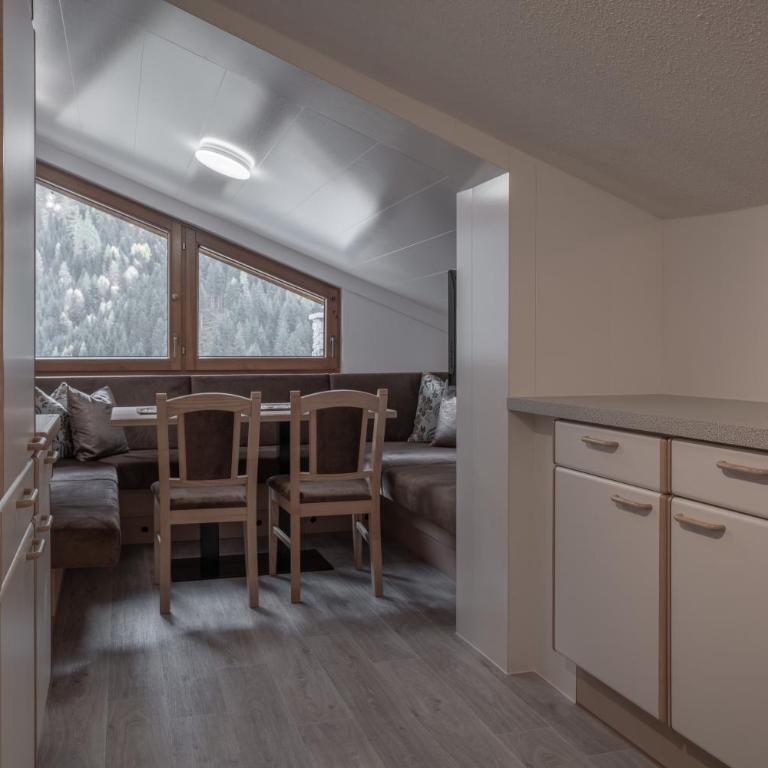 Huber Apartments - Apartment mit 3 Schlafzimmern - 4