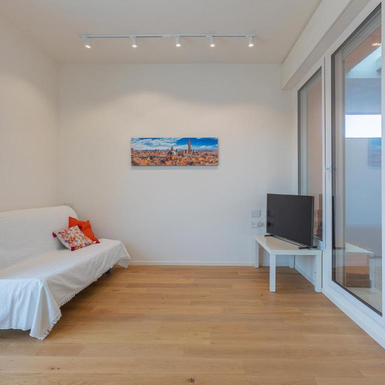 GuestHost - Bologna Hills View - Stunning Attic with Terrace - Penthouse Apartment - 7