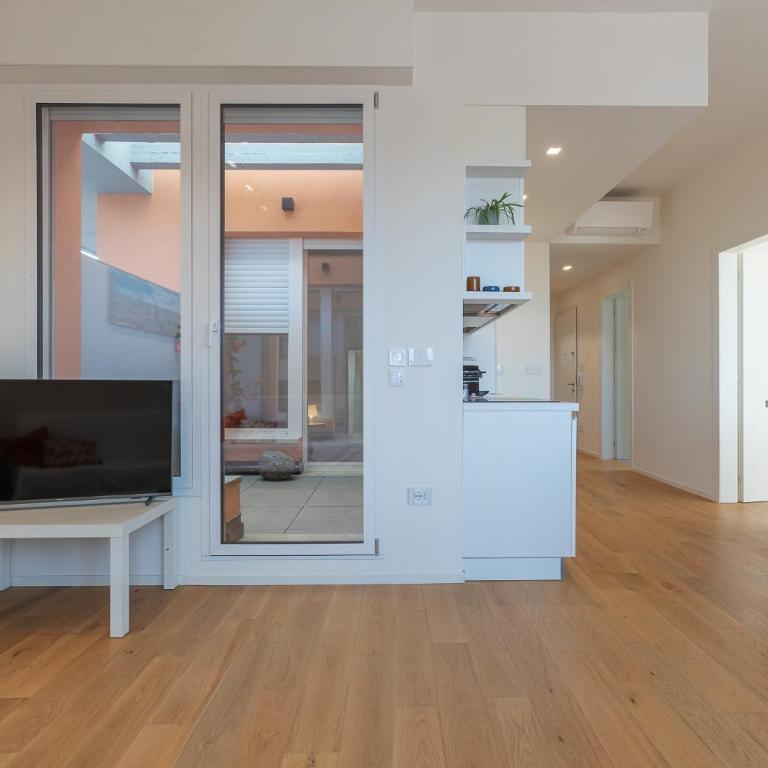 GuestHost - Bologna Hills View - Stunning Attic with Terrace - Penthouse Apartment - 14